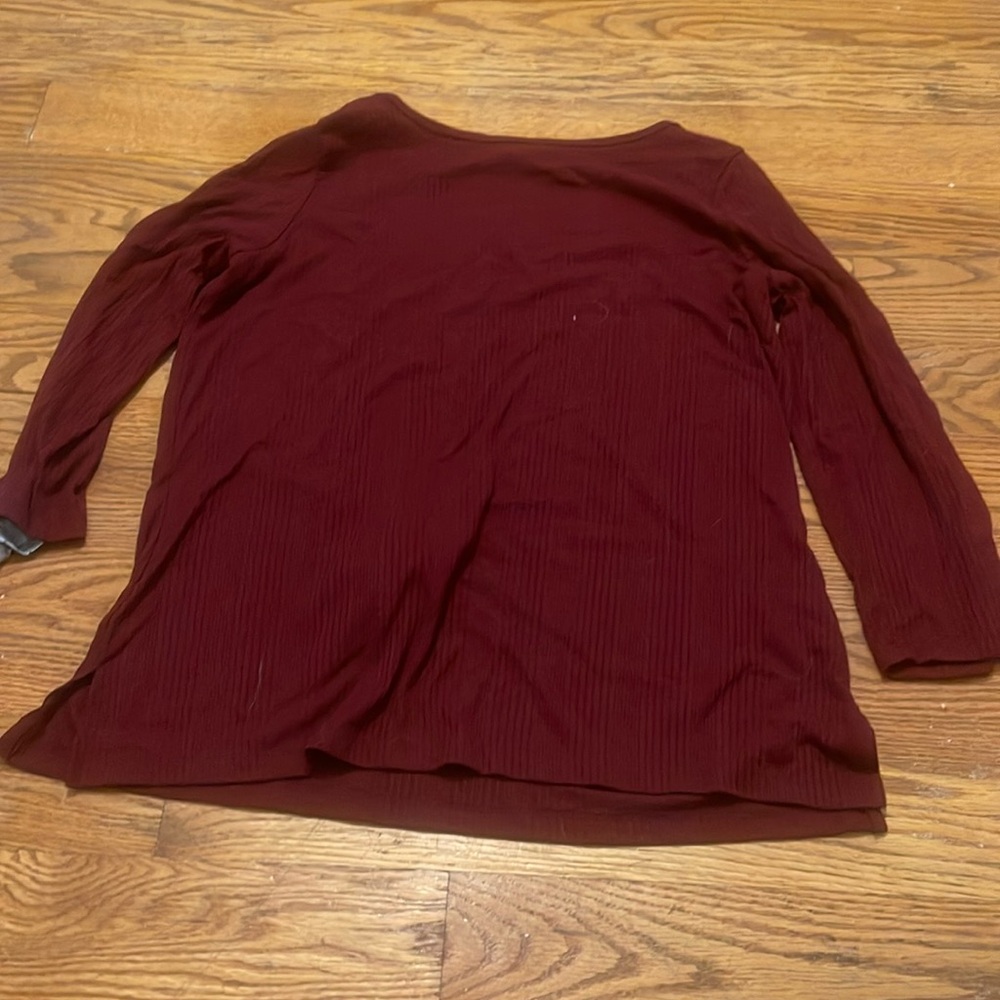 long sleeve never worn